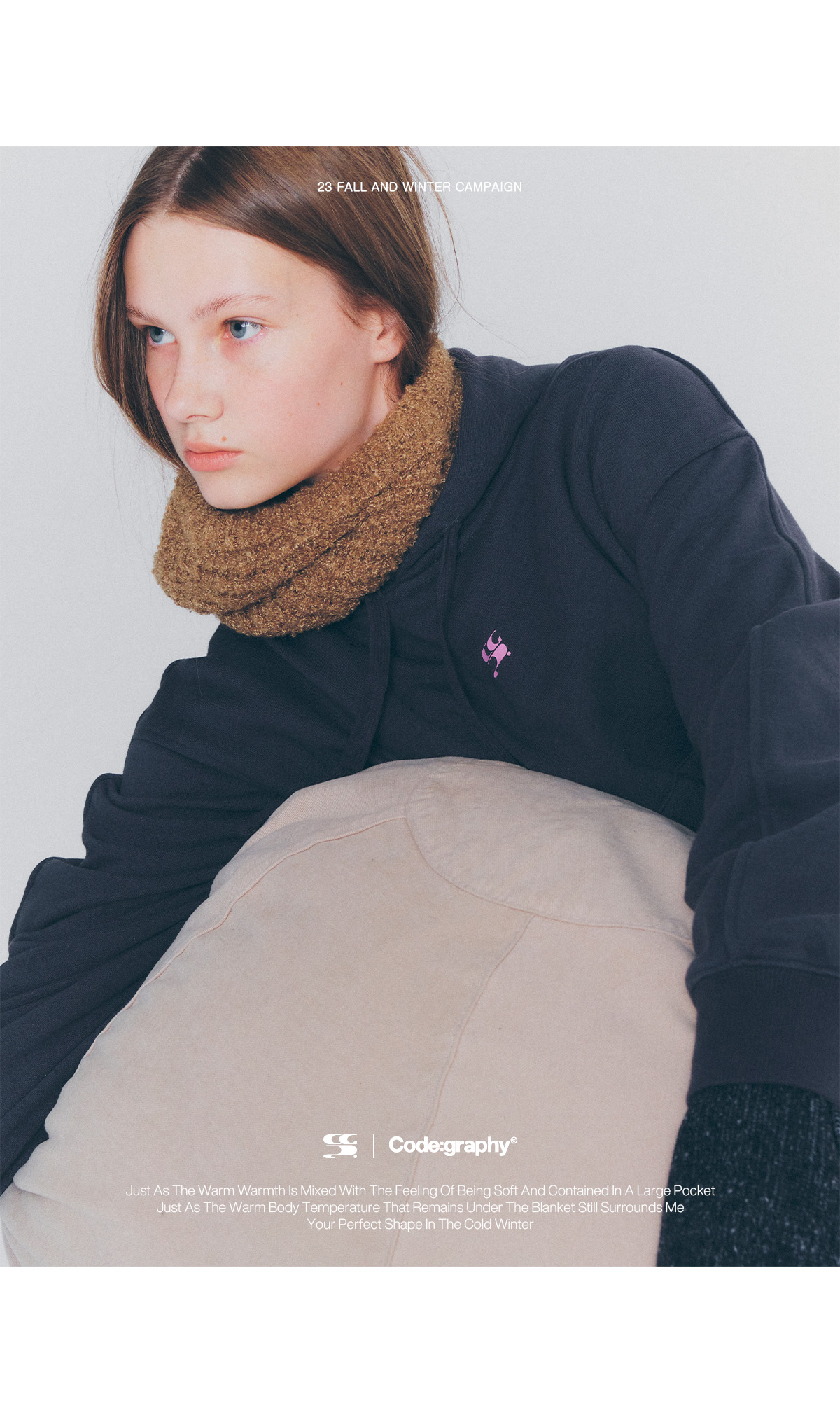 MUSINSA | Codegraphy (Woman) WAVE logo crop knit padding_brown
